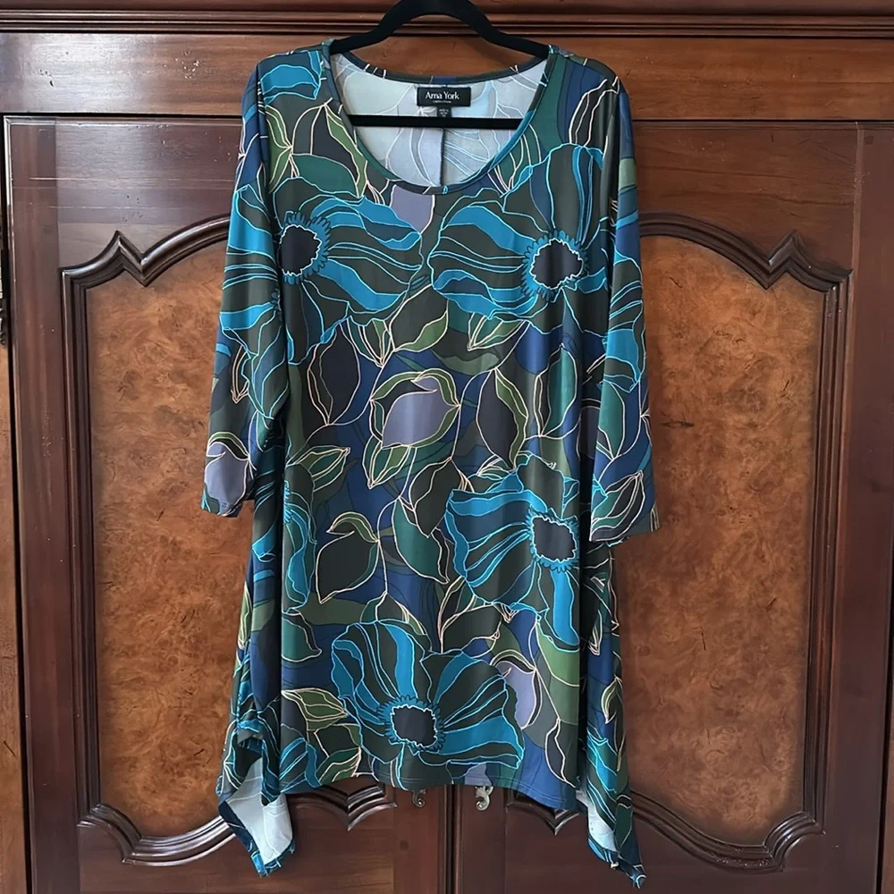 Arna York Collection Abstract Floral Print Tunic - Picture 8 of 12
